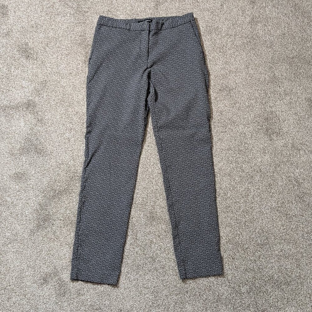 MARIO SERRANI Italy, Stretch Black/Gray Slim Fit Zipper Ankle Pants; Size 4